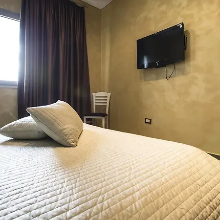 Bed and Breakfast Garden 3*